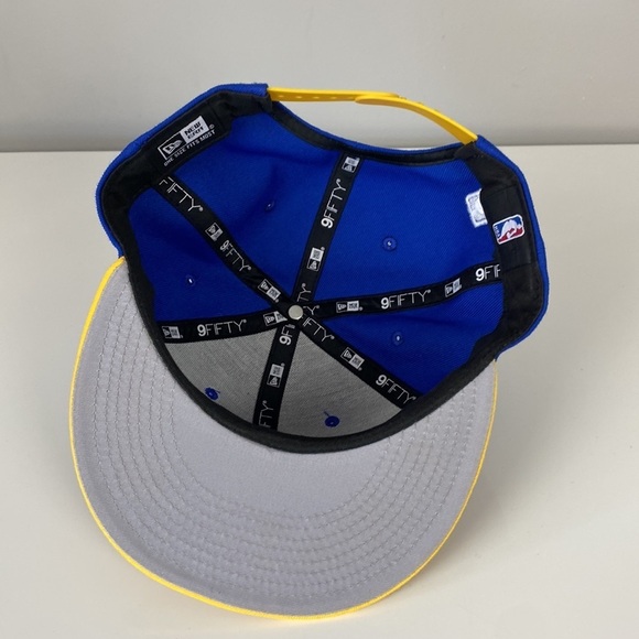 New Era Golden State Warriors 9Fifty SnapBack Hat - Picture 10 of 14